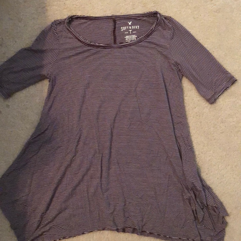 Quarter sleeve soft and sexy shirt